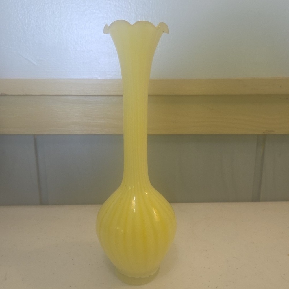 Bimini Austrian 60's Yellow And White Swirl Glass Vase With Flared Ruffled Rim